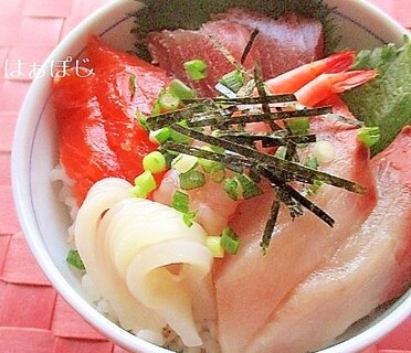 ごま入り♪簡単寿司飯！の海鮮丼